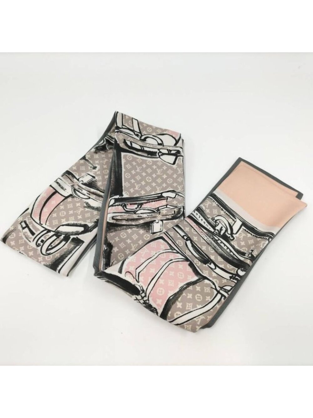 Louis Vuitton Bandeau Scarf - Picture 3 of 6